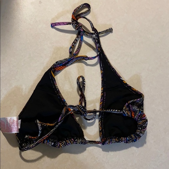 swimsuit top - Picture 2 of 2